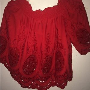 OFF THE SHOULDER TOP